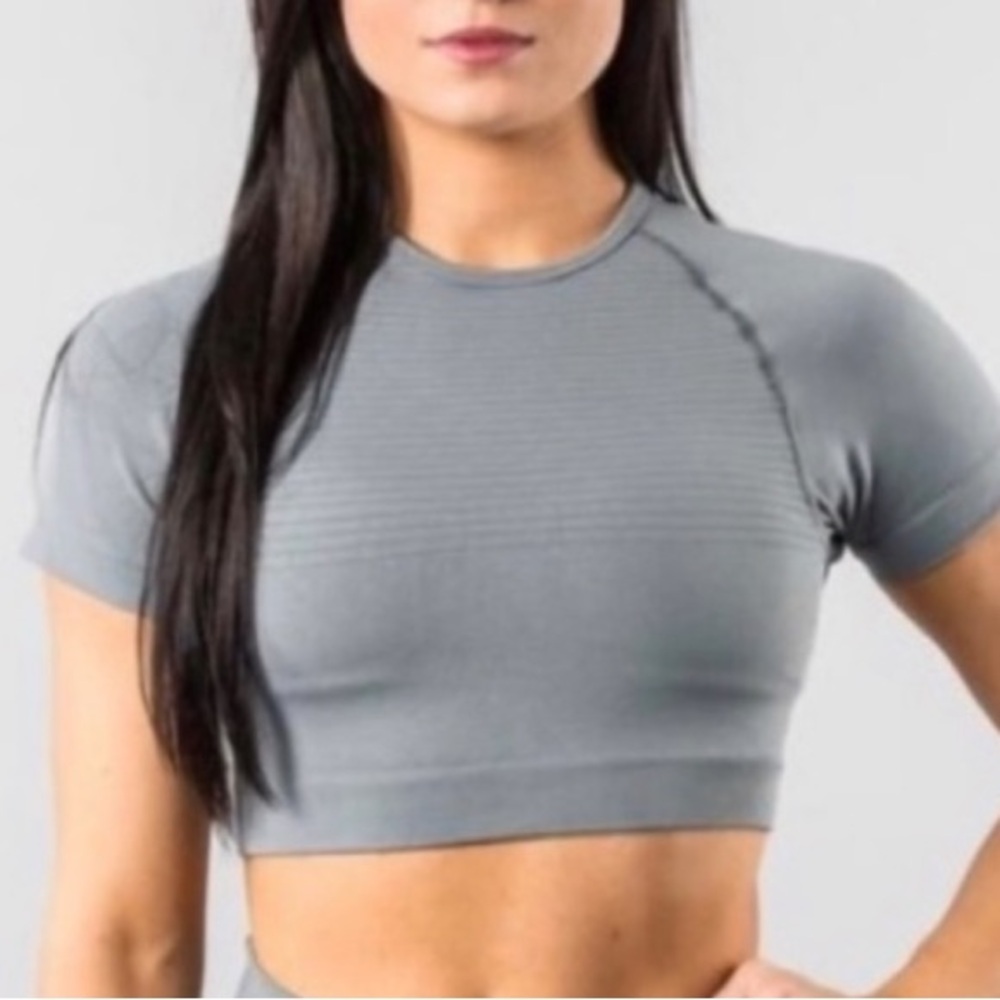 Alphalete Revival Crop